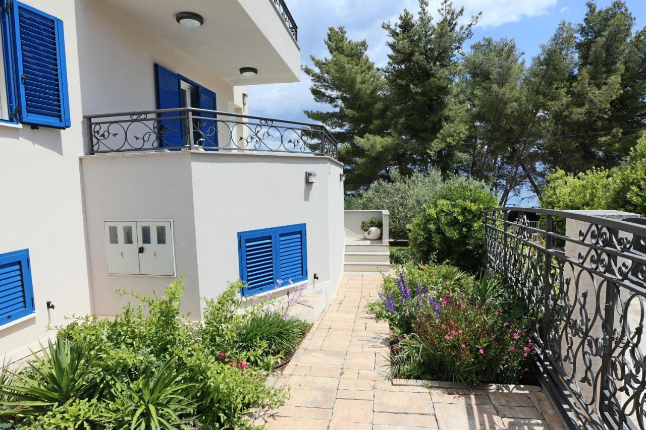 Villa La Bomboniera Слатине Екстериор снимка