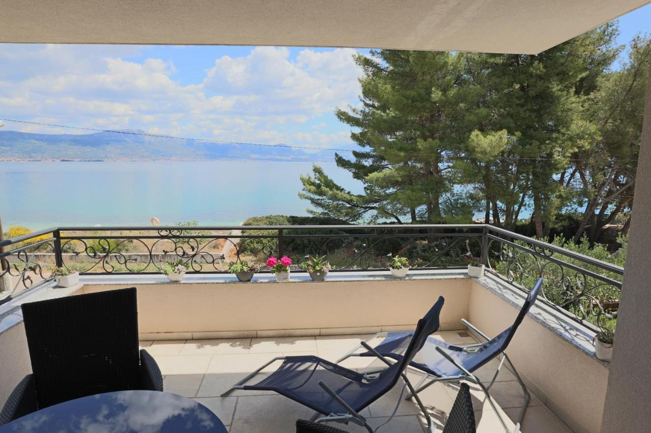 Villa La Bomboniera Слатине Екстериор снимка
