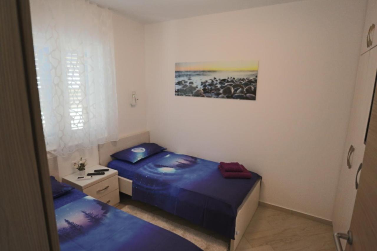 Villa La Bomboniera Слатине Екстериор снимка