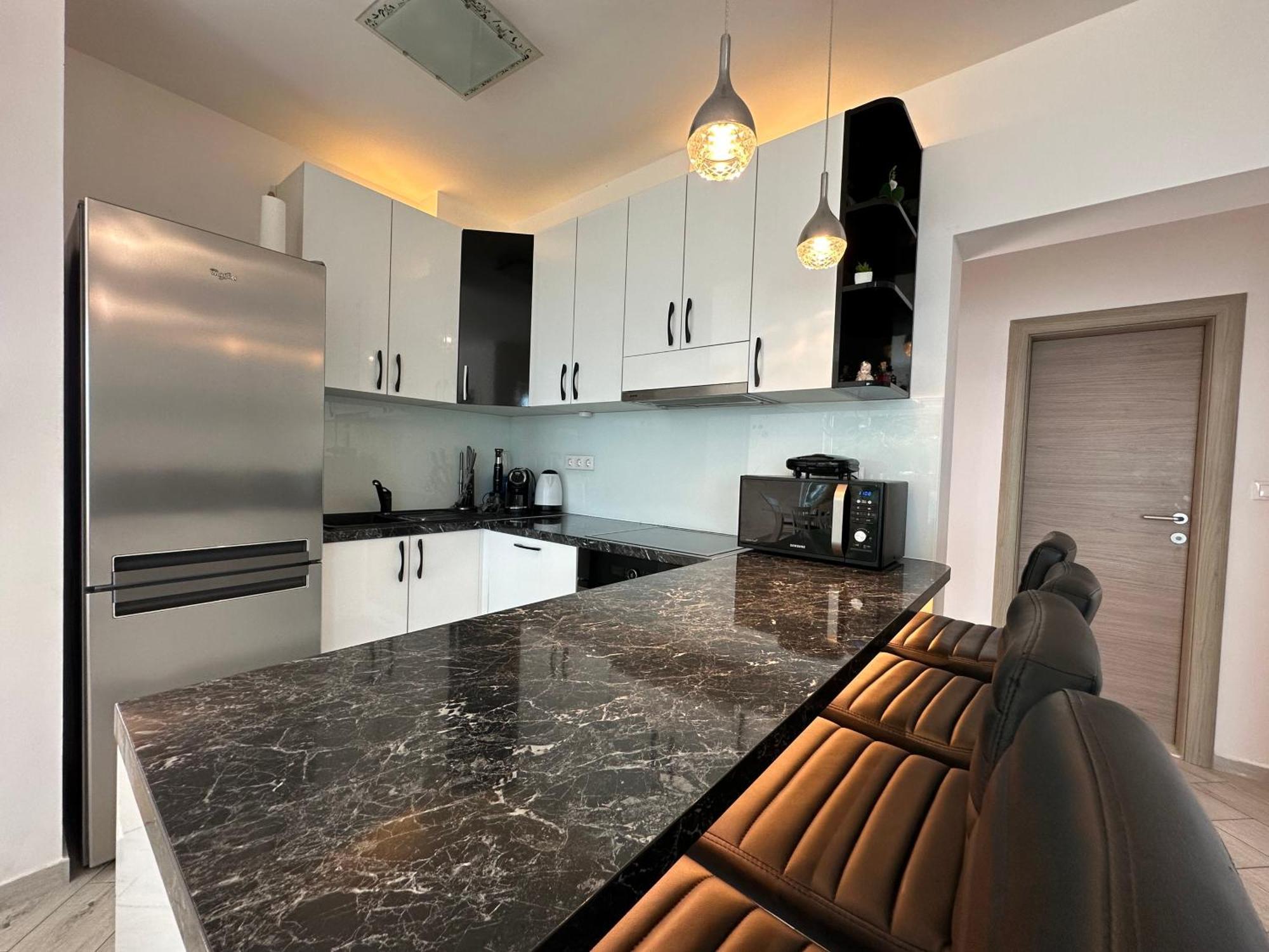 Villa La Bomboniera Слатине Екстериор снимка
