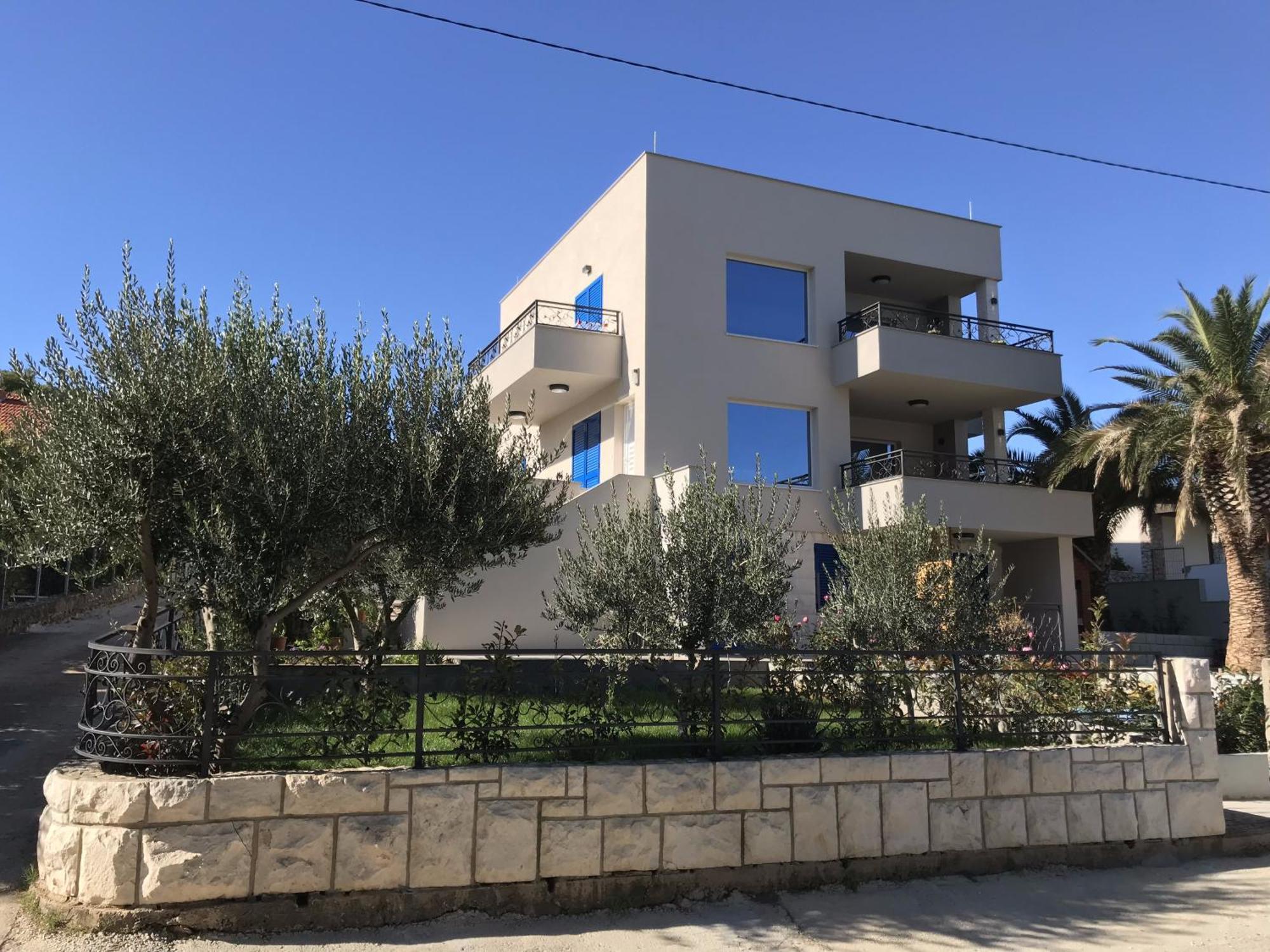 Villa La Bomboniera Слатине Екстериор снимка